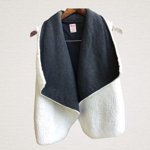 Mossimo Reversible Open Sherpa Vest